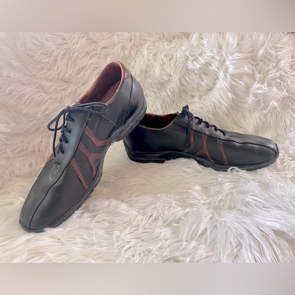 Allen Edmonds Leather Traveler Shoe, Men’s size 14 D